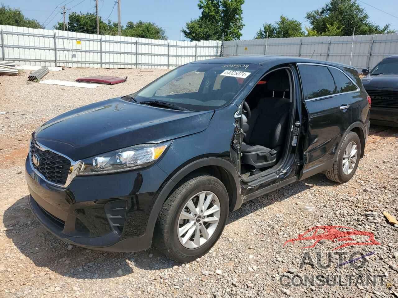 KIA SORENTO 2019 - 5XYPG4A35KG586217