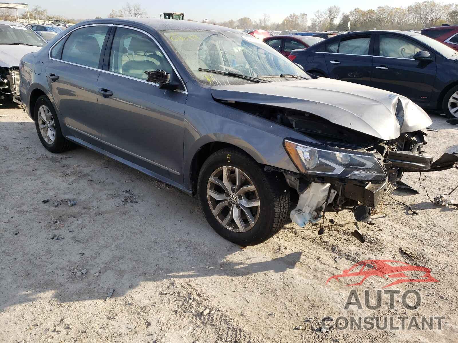 VOLKSWAGEN PASSAT 2017 - 1VWAT7A34HC086479