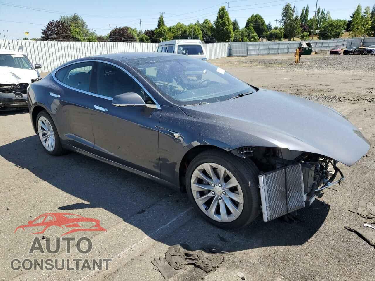 TESLA MODEL S 2019 - 5YJSA1E24KF302479