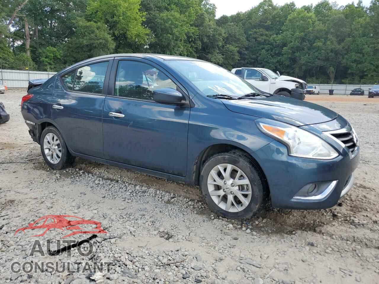 NISSAN VERSA 2017 - 3N1CN7AP3HL826247