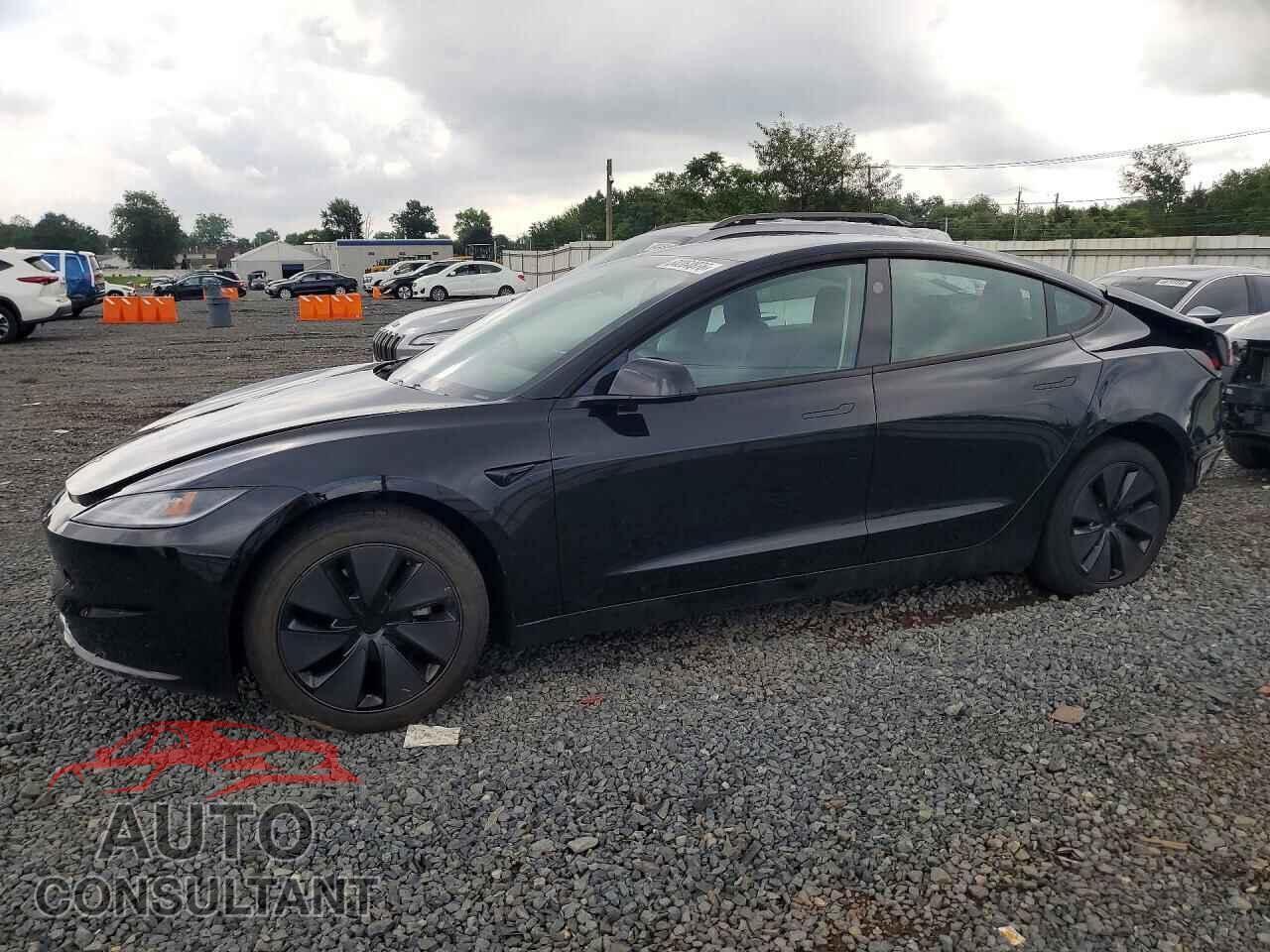 TESLA MODEL 3 2025 - 5YJ3E1EB5SF017864