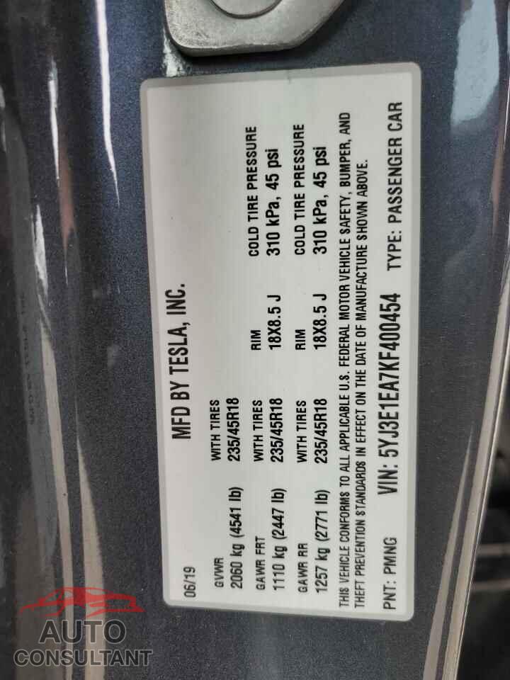 TESLA MODEL 3 2019 - 5YJ3E1EA7KF400454