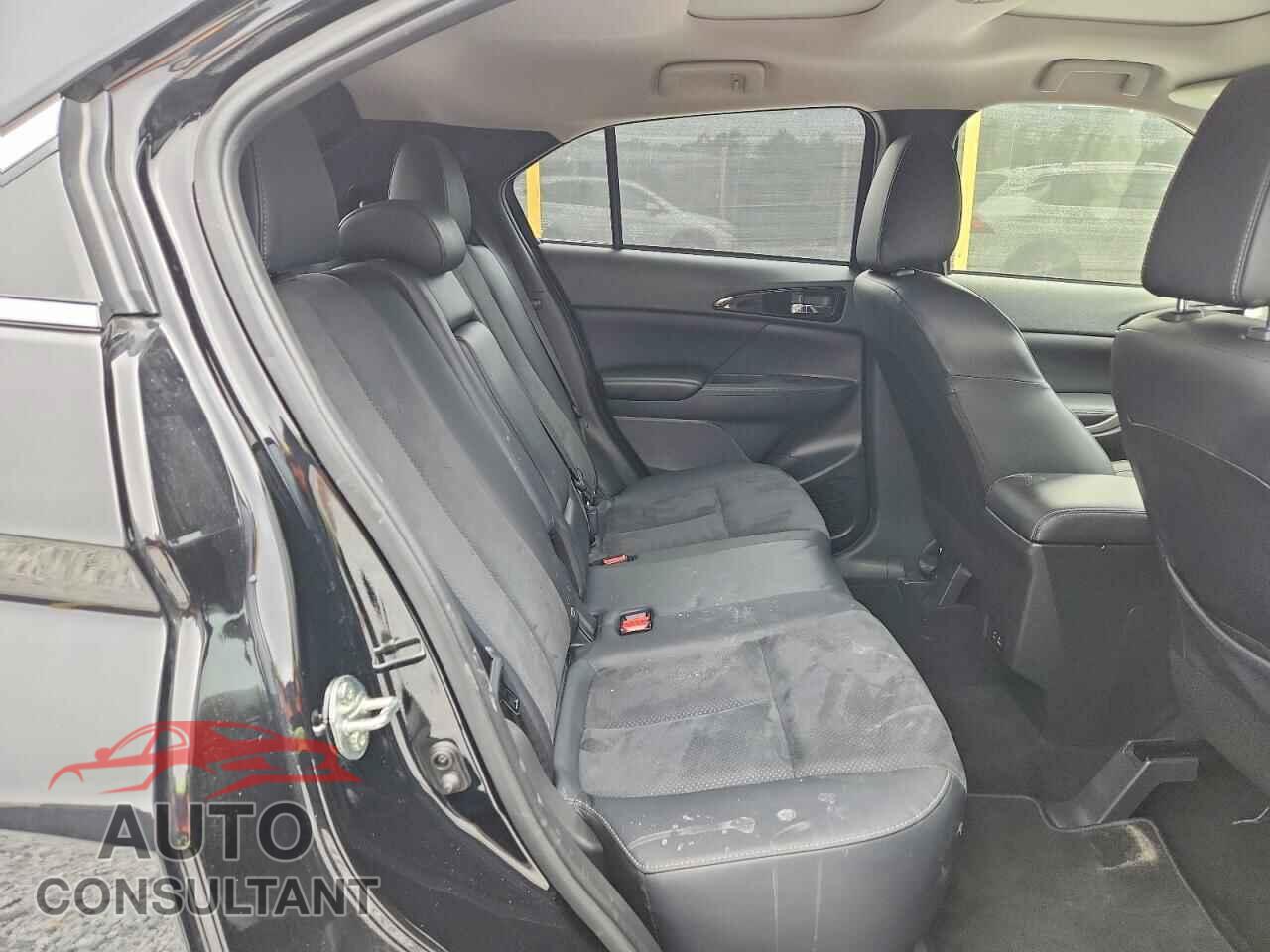 MITSUBISHI ECLIPSE 2025 - JA4ATWAA5SZ005922