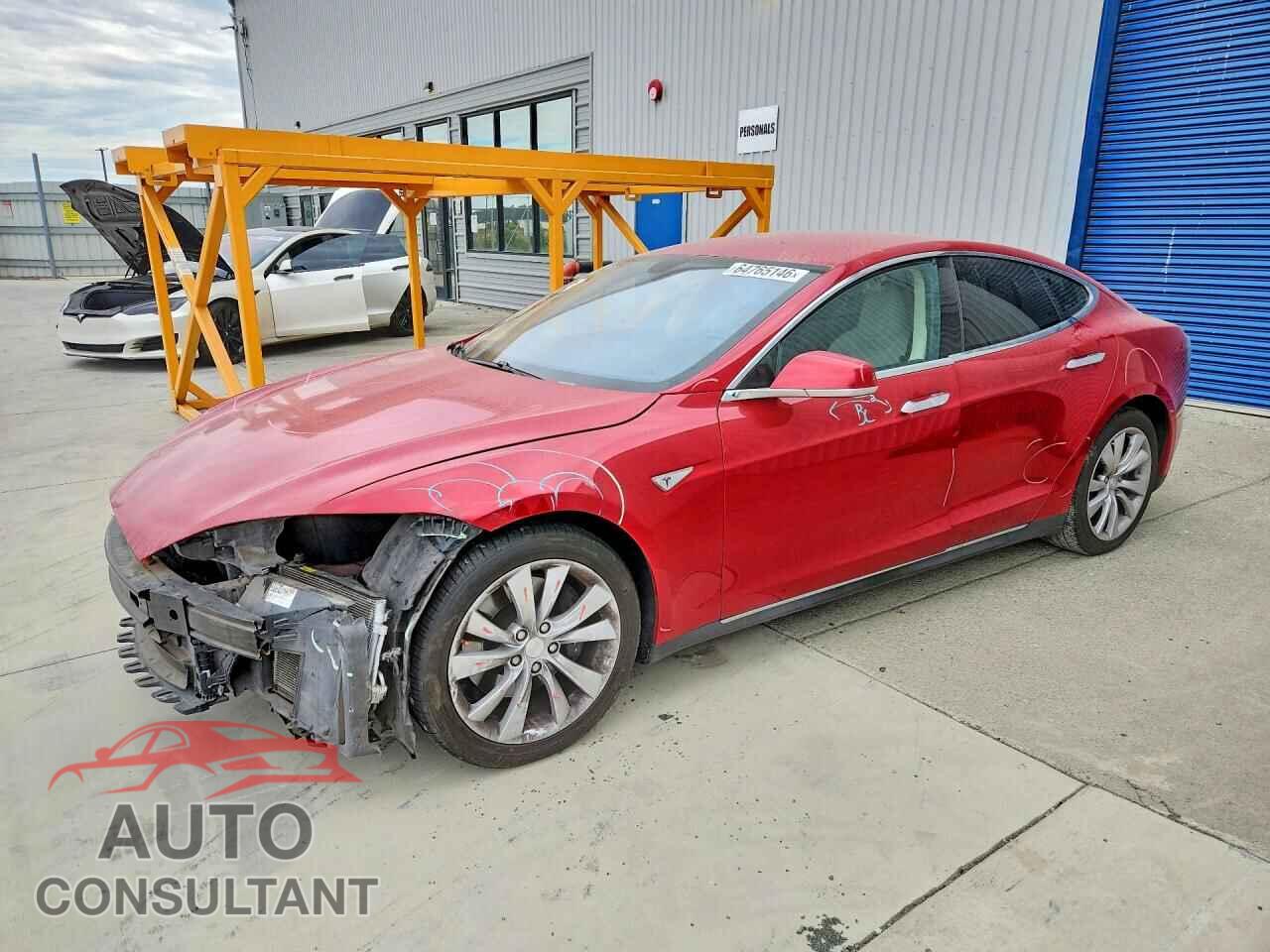 TESLA MODEL S 2014 - 5YJSA1H17EFP52263