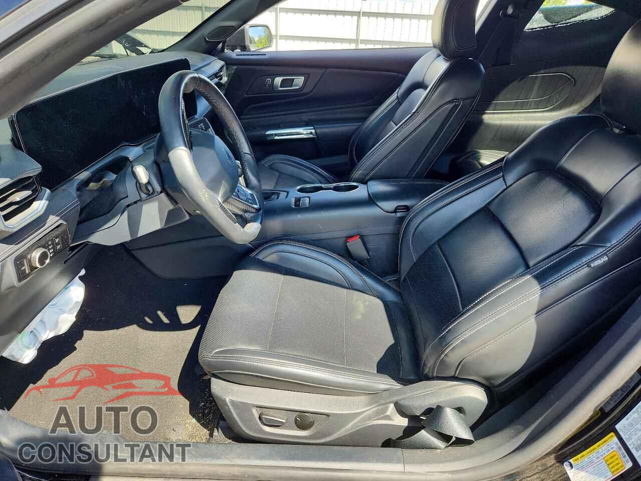FORD MUSTANG 2024 - 1FA6P8TH1R5120904