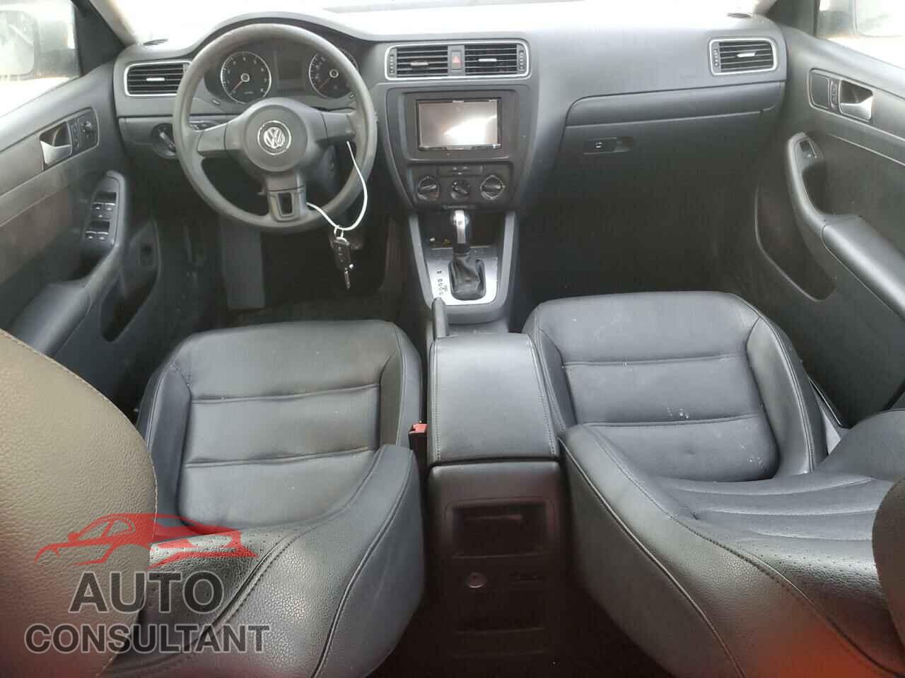 VOLKSWAGEN JETTA 2014 - 3VWD17AJ5EM291384