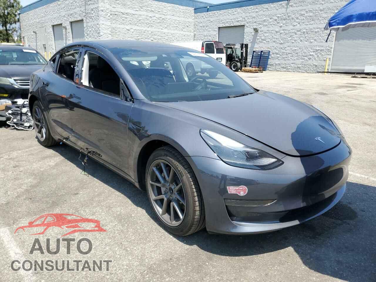 TESLA MODEL 3 2023 - 5YJ3E1EAXPF637883