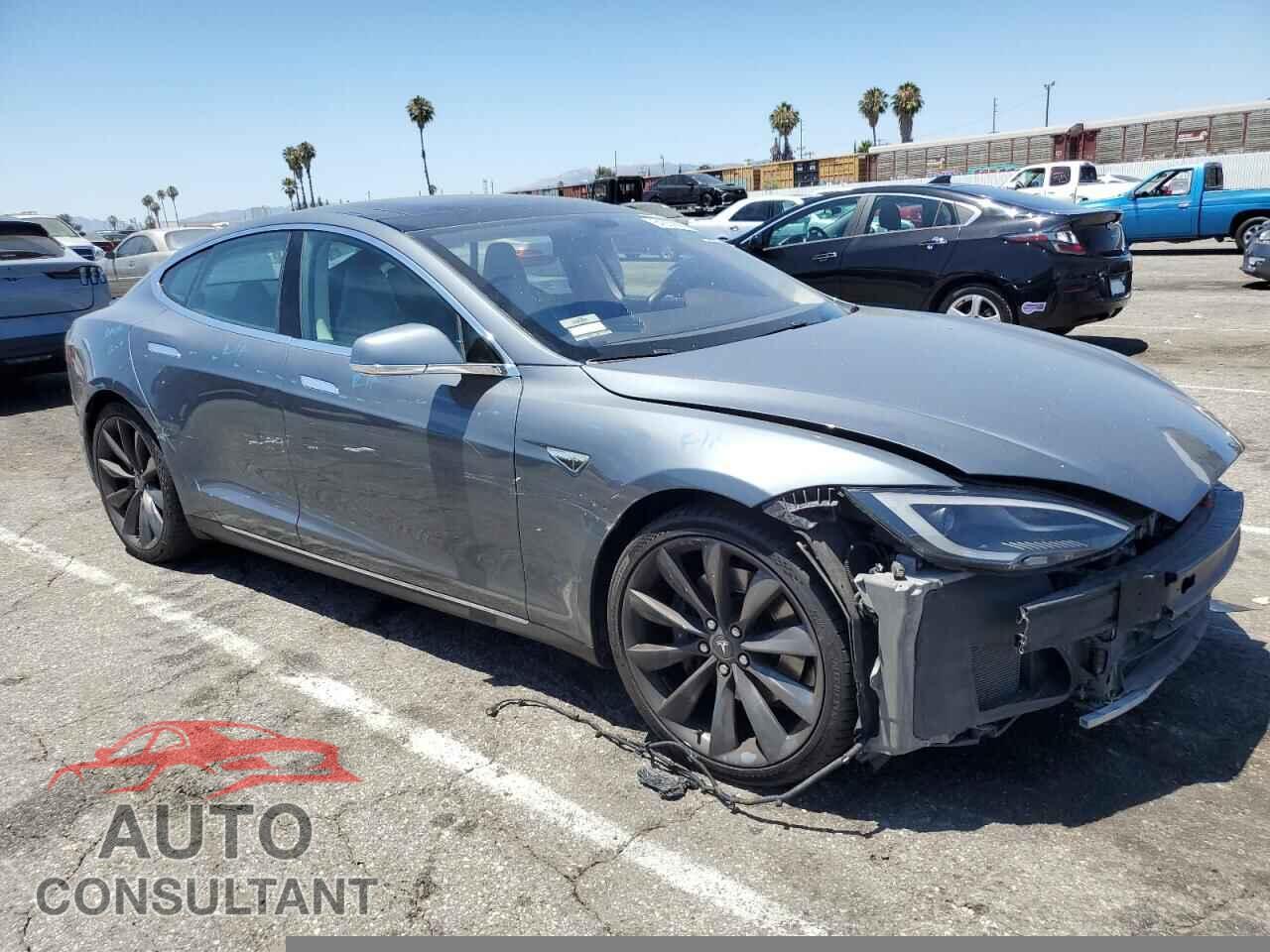 TESLA MODEL S 2013 - 5YJSA1CG2DFP03997