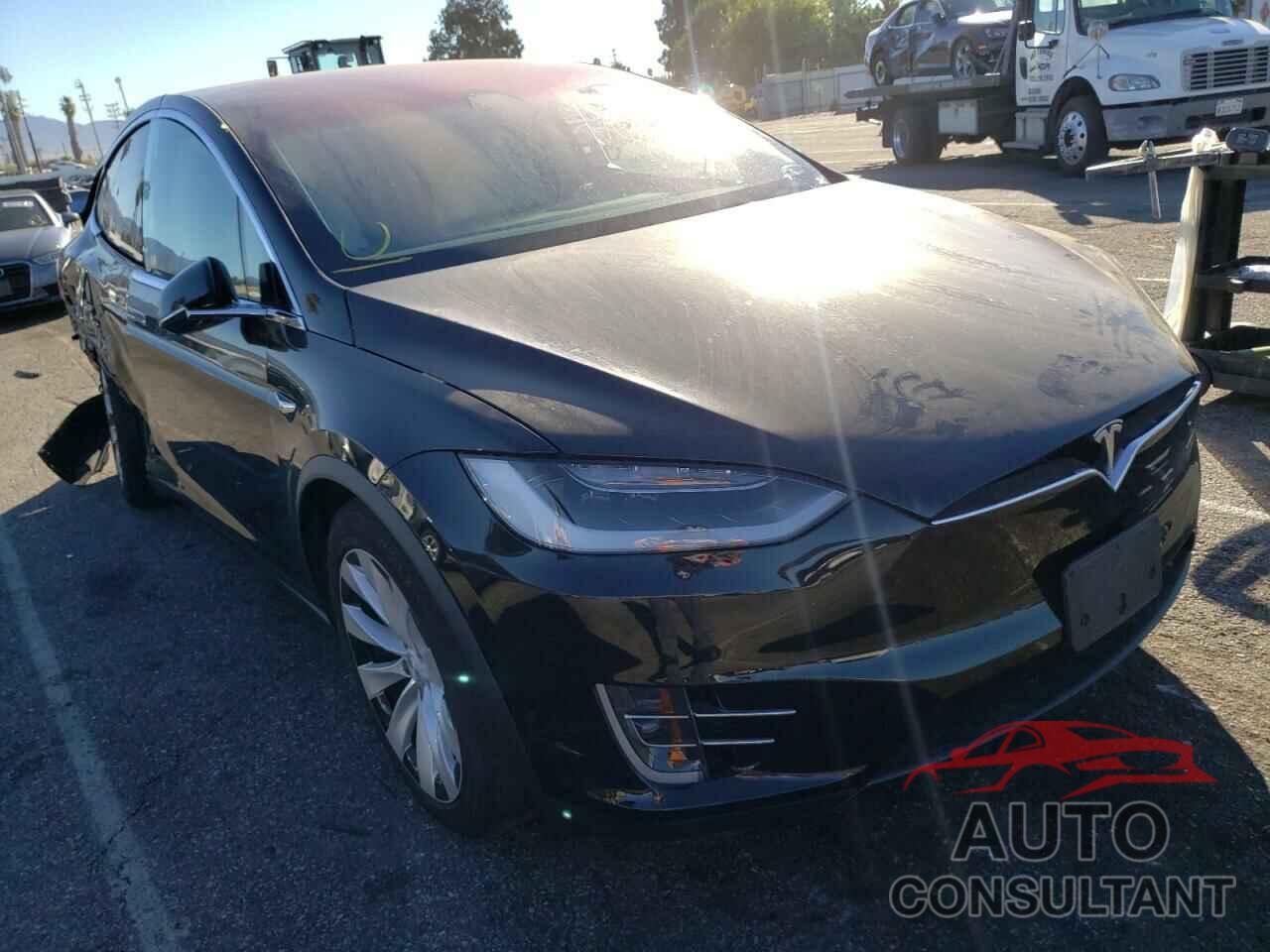 TESLA MODEL X 2019 - 5YJXCBE24KF160768