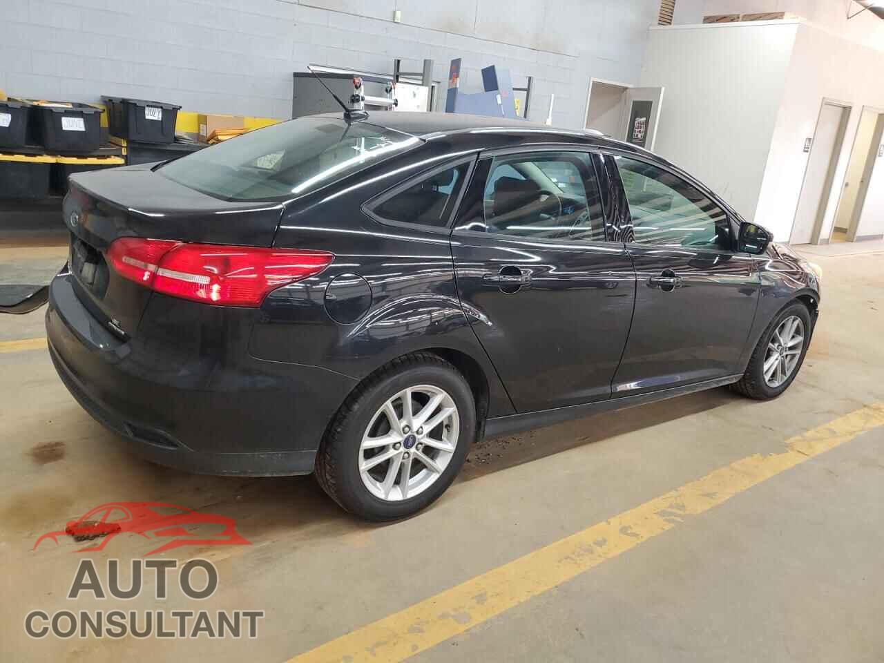 FORD FOCUS 2015 - 1FADP3F21FL259181