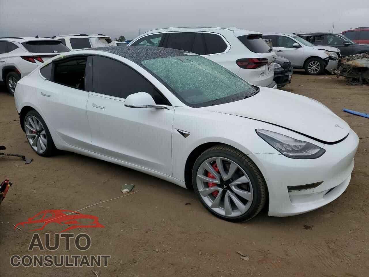 TESLA MODEL 3 2019 - 5YJ3E1EB0KF512778