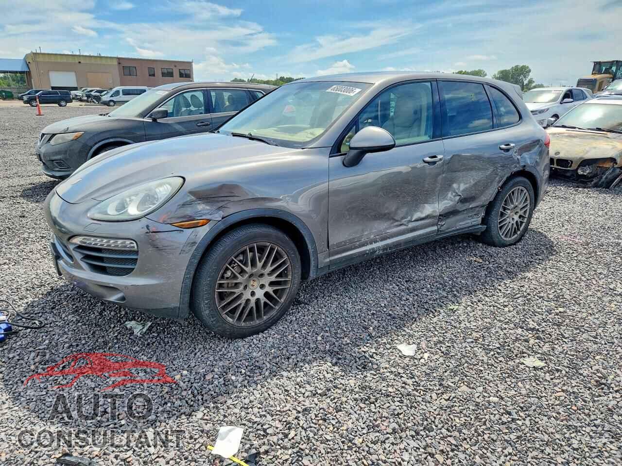 PORSCHE CAYENNE 2012 - WP1AB2A27CLA44881