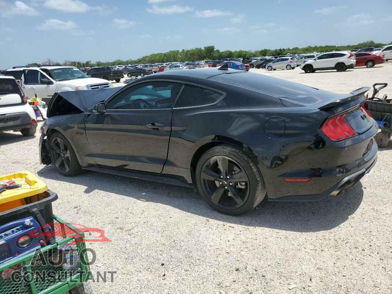 FORD MUSTANG 2021 - 1FA6P8CF9M5157576