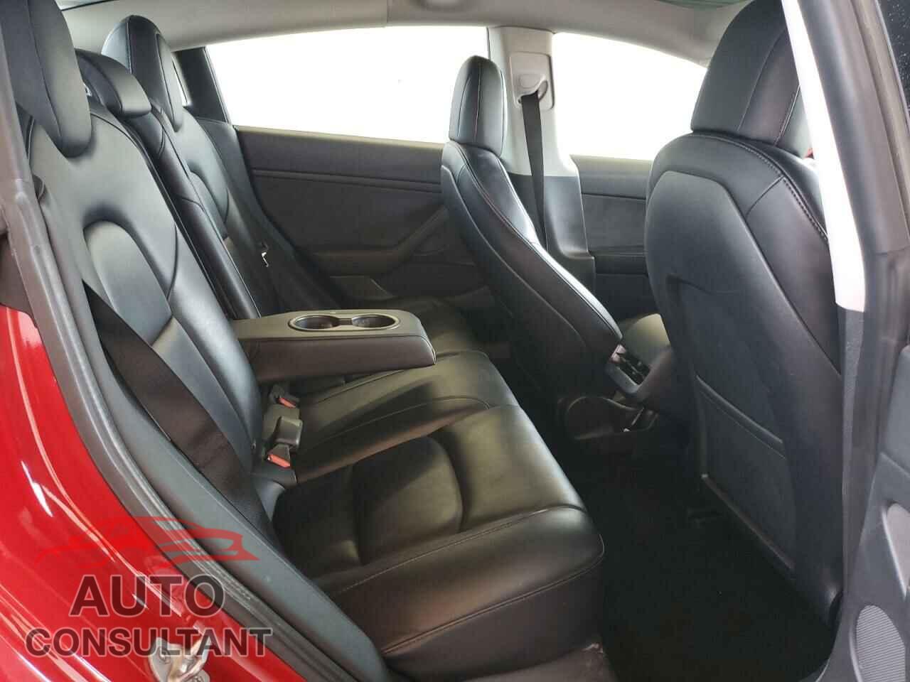 TESLA MODEL 3 2022 - 5YJ3E1EB4NF288452