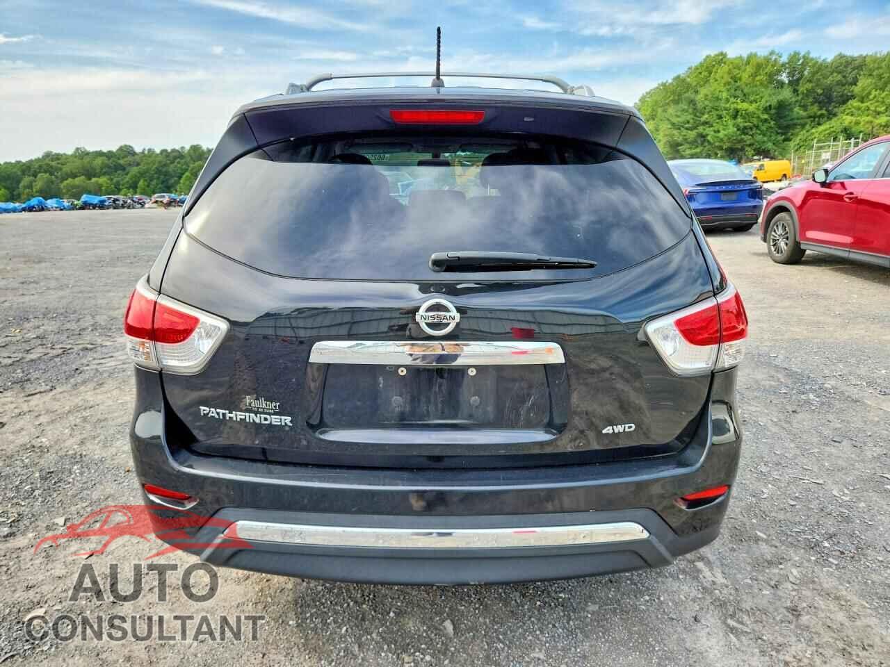NISSAN PATHFINDER 2015 - 5N1AR2MM9FC695214