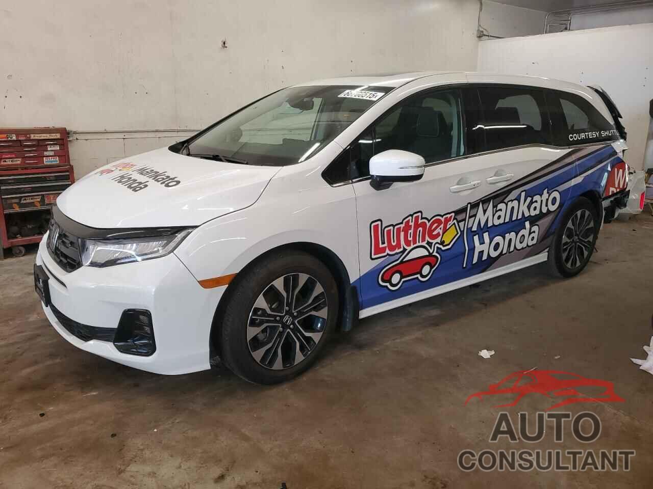 HONDA ODYSSEY 2025 - 5FNRL6H90SB031628
