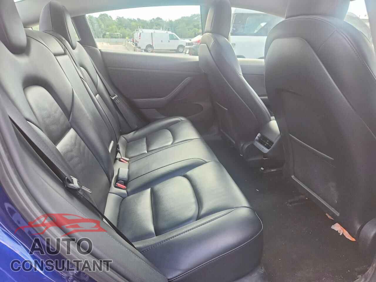 TESLA MODEL 3 2022 - 5YJ3E1EA1NF371277