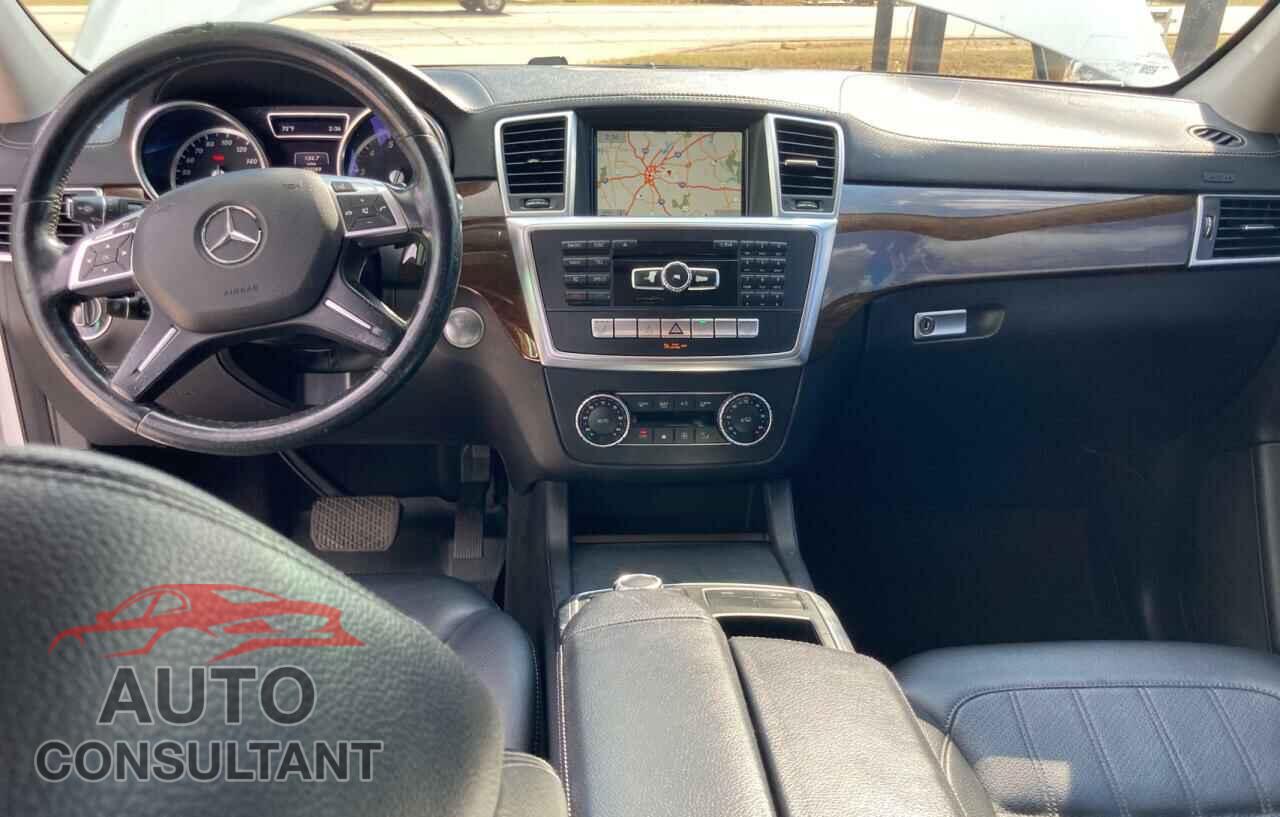 MERCEDES-BENZ GL-CLASS 2016 - 4JGDF6EE9GA660545