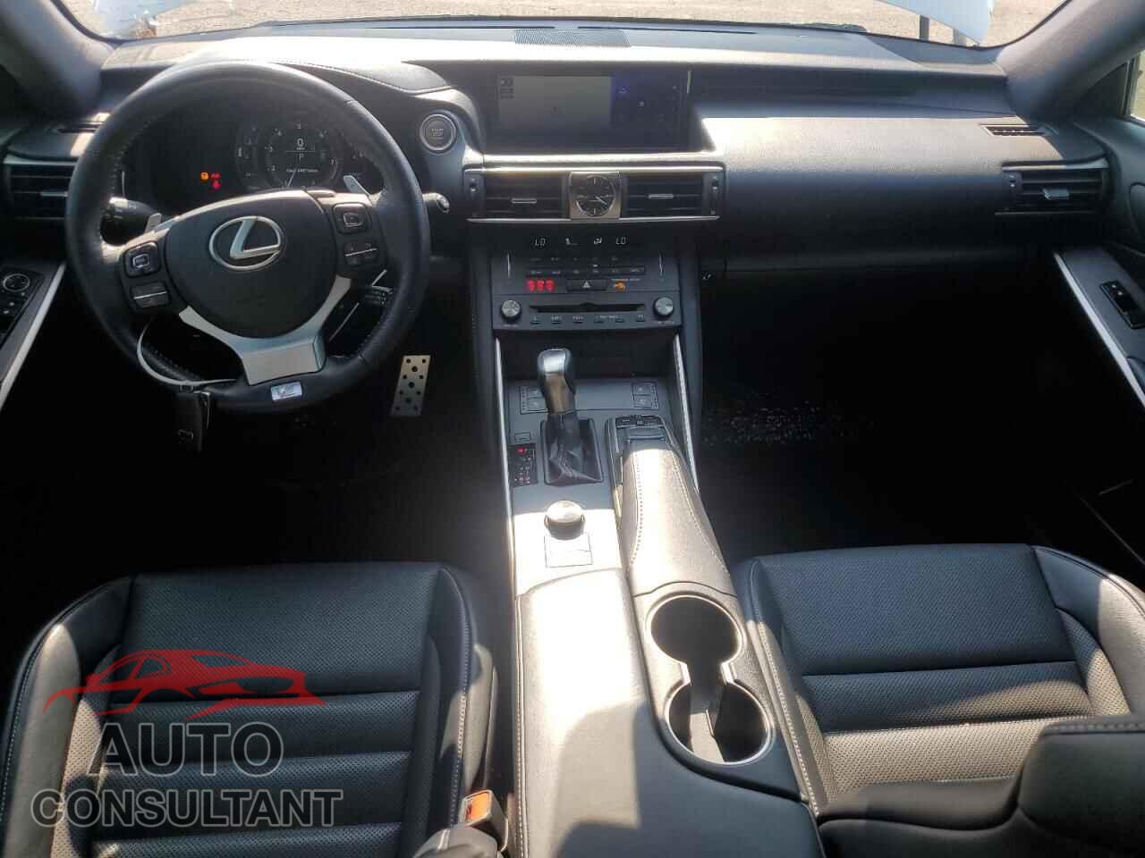 LEXUS IS 2019 - JTHC81D20K5037223