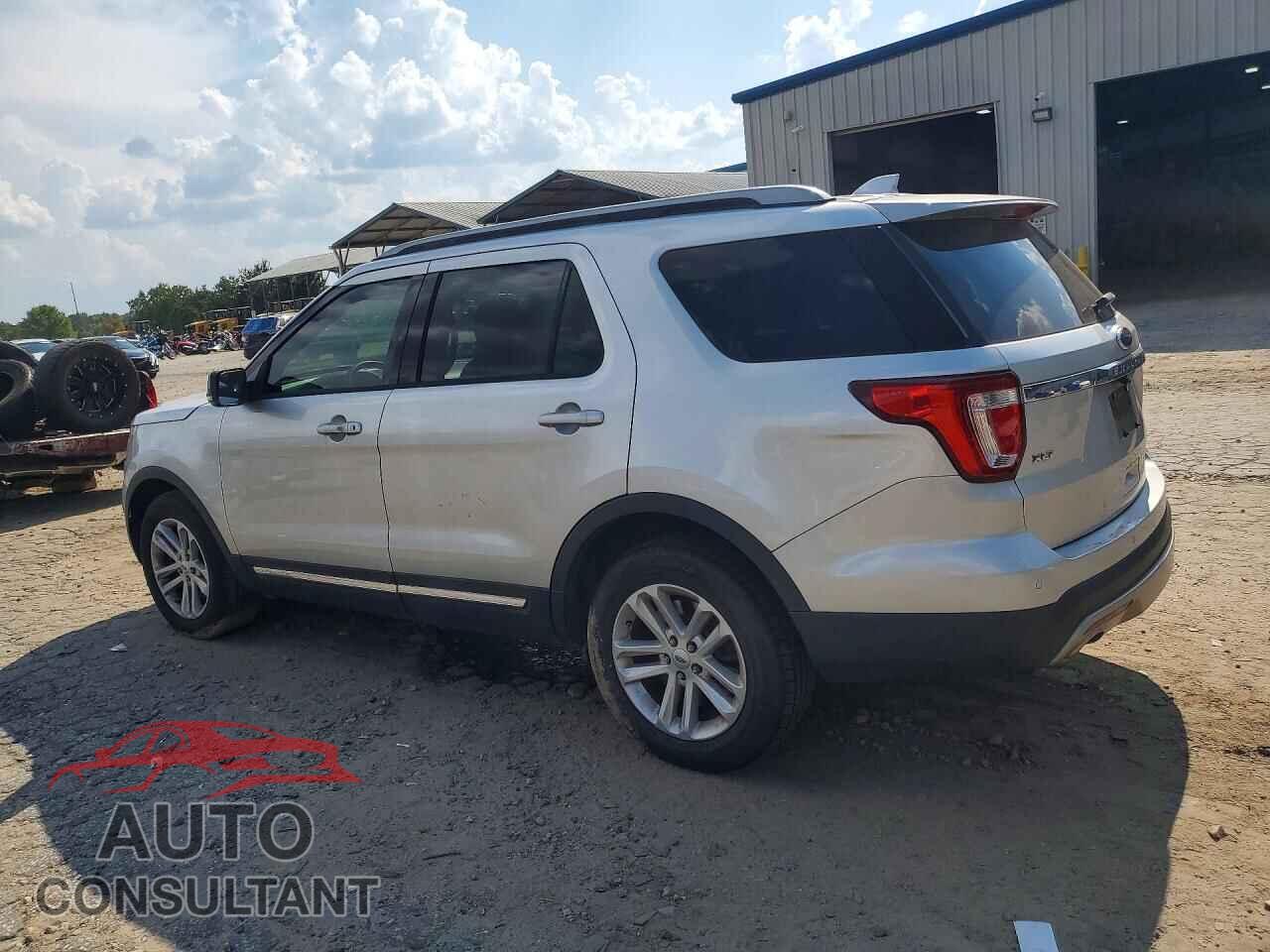 FORD EXPLORER 2017 - 1FM5K7DH7HGD76525