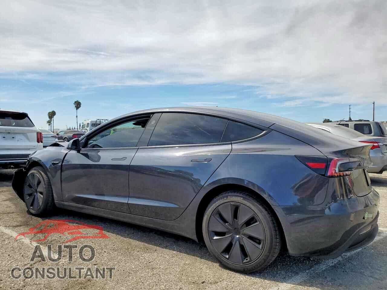 TESLA MODEL 3 2026 - 5YJ3E1EA3TF187469
