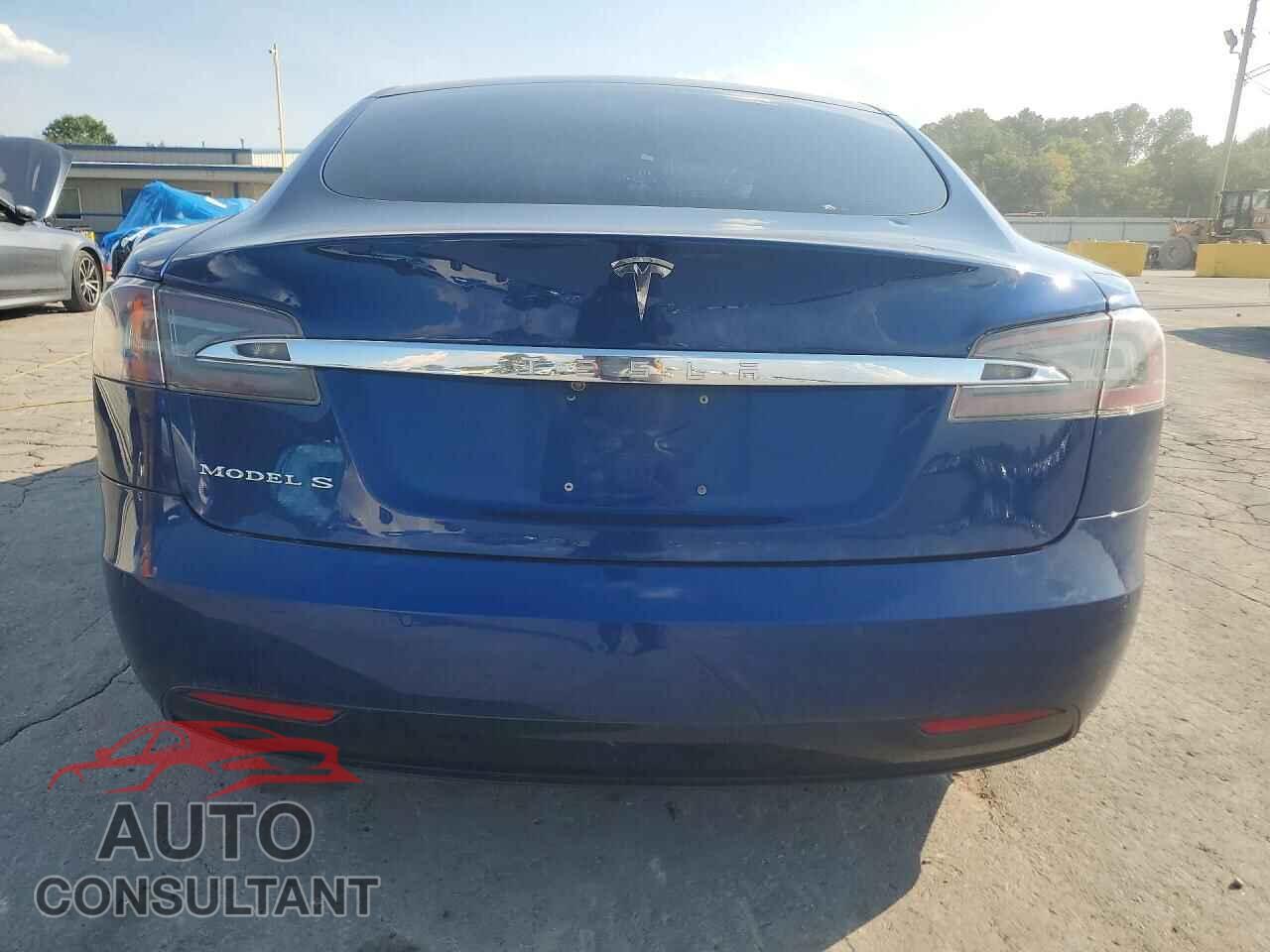 TESLA MODEL S 2016 - 5YJSA1E29GF151940