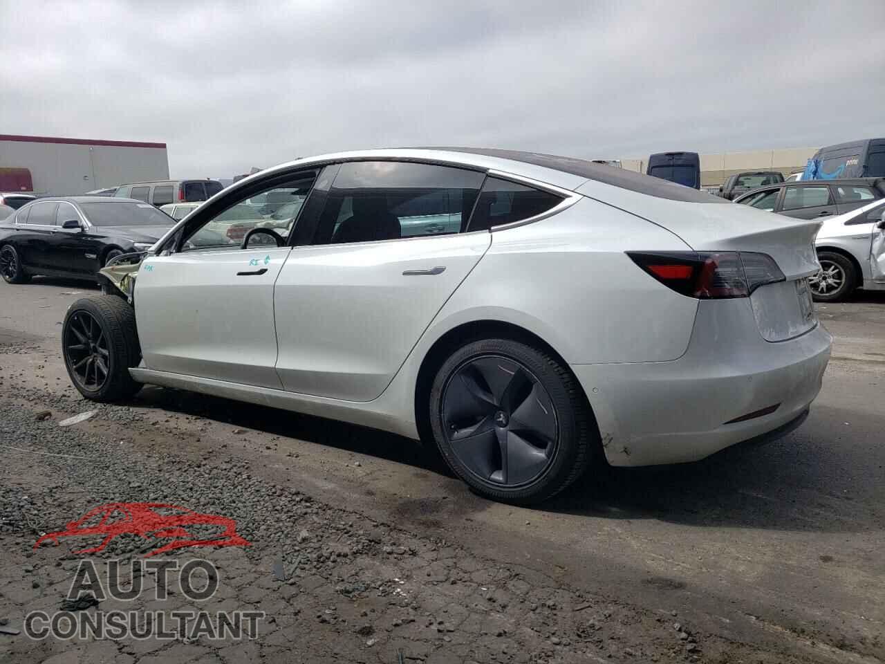 TESLA MODEL 3 2018 - 5YJ3E1EA6JF043640