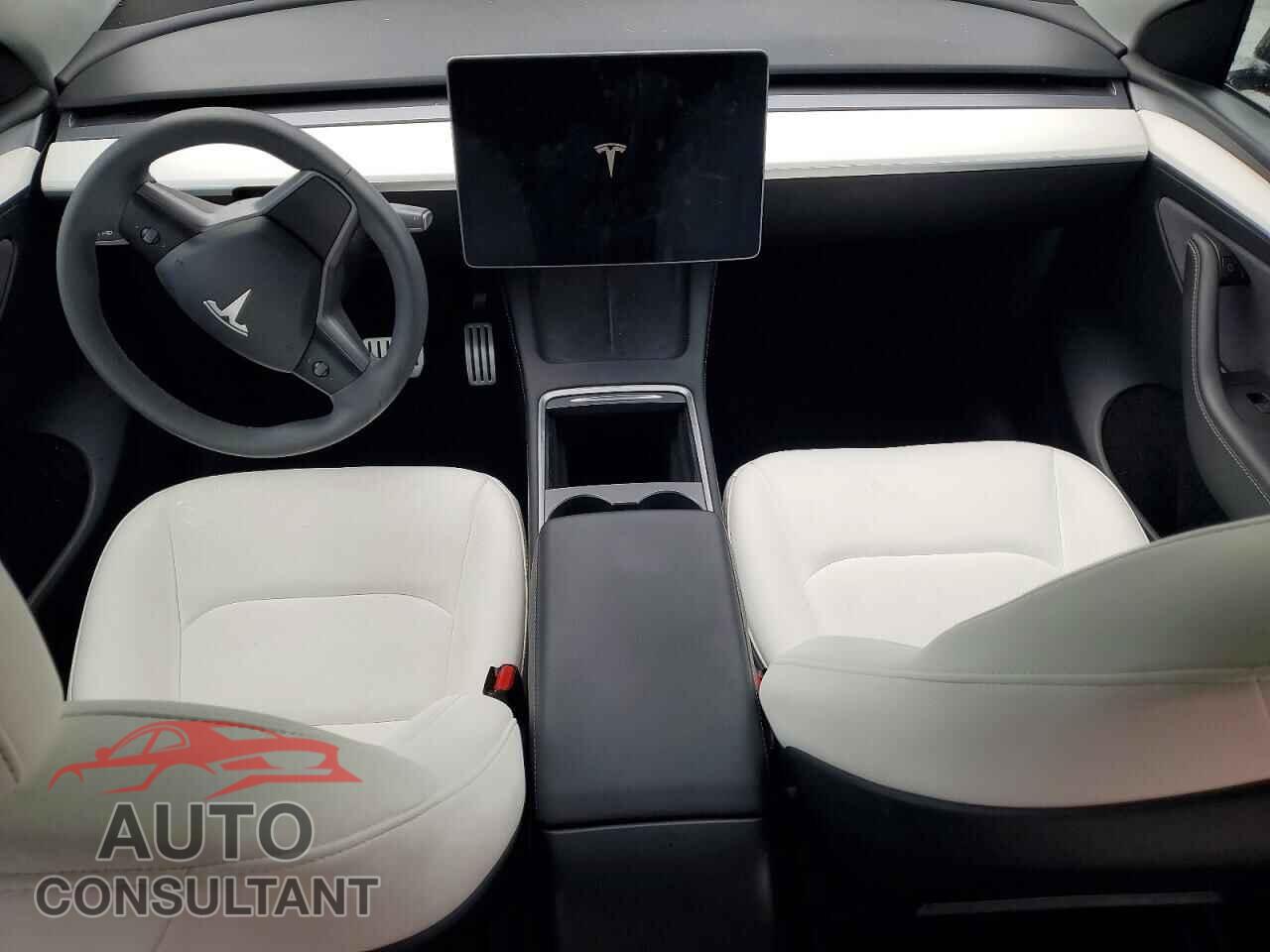 TESLA MODEL Y 2024 - 7SAYGDEF5RF027229