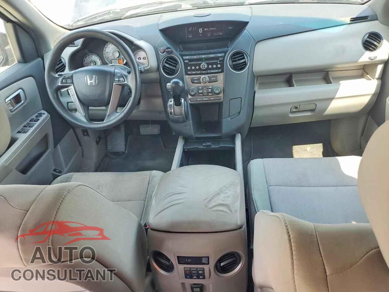HONDA PILOT 2012 - 5FNYF4H46CB051816