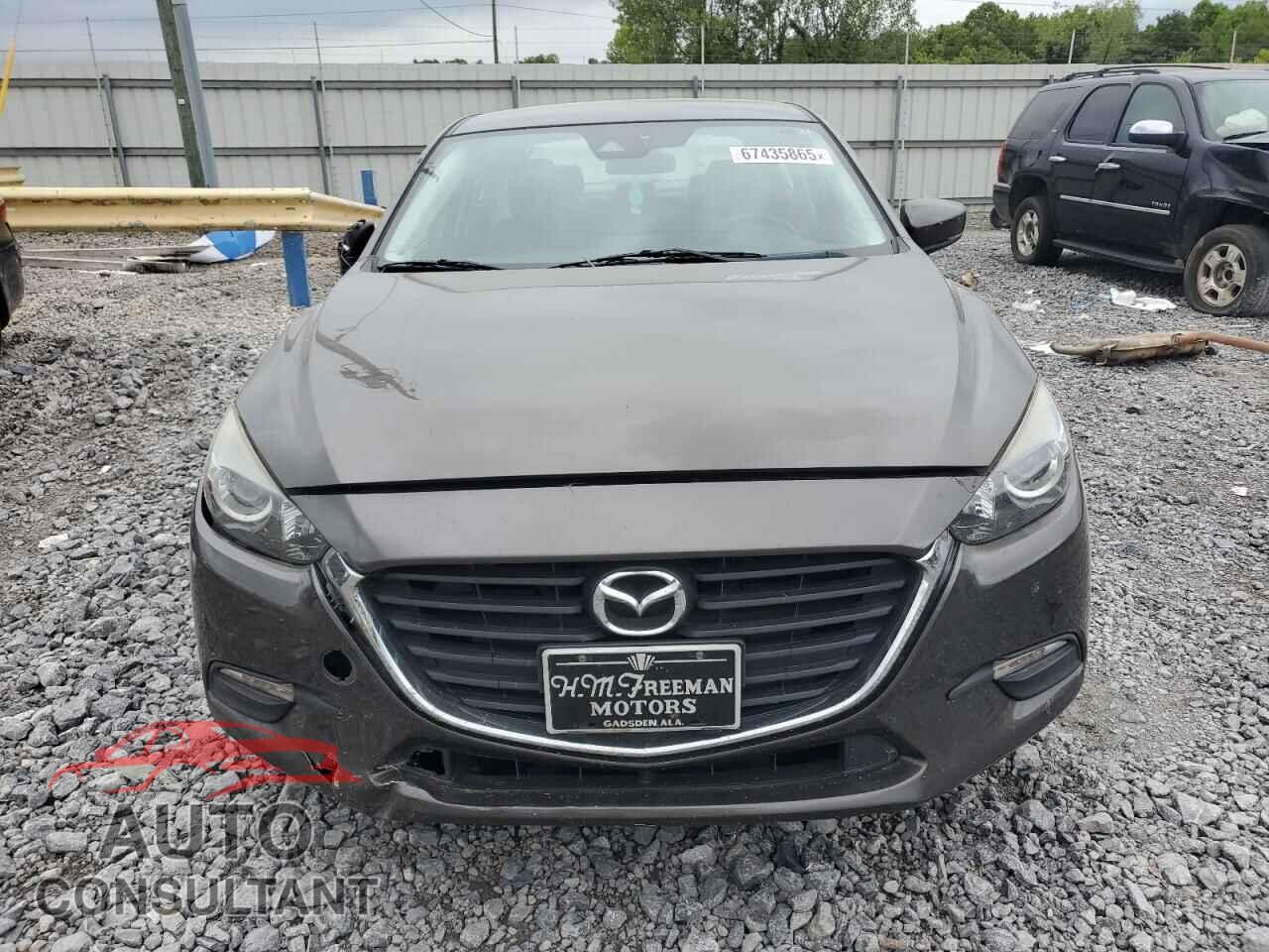 MAZDA 3 2018 - 3MZBN1V33JM194277