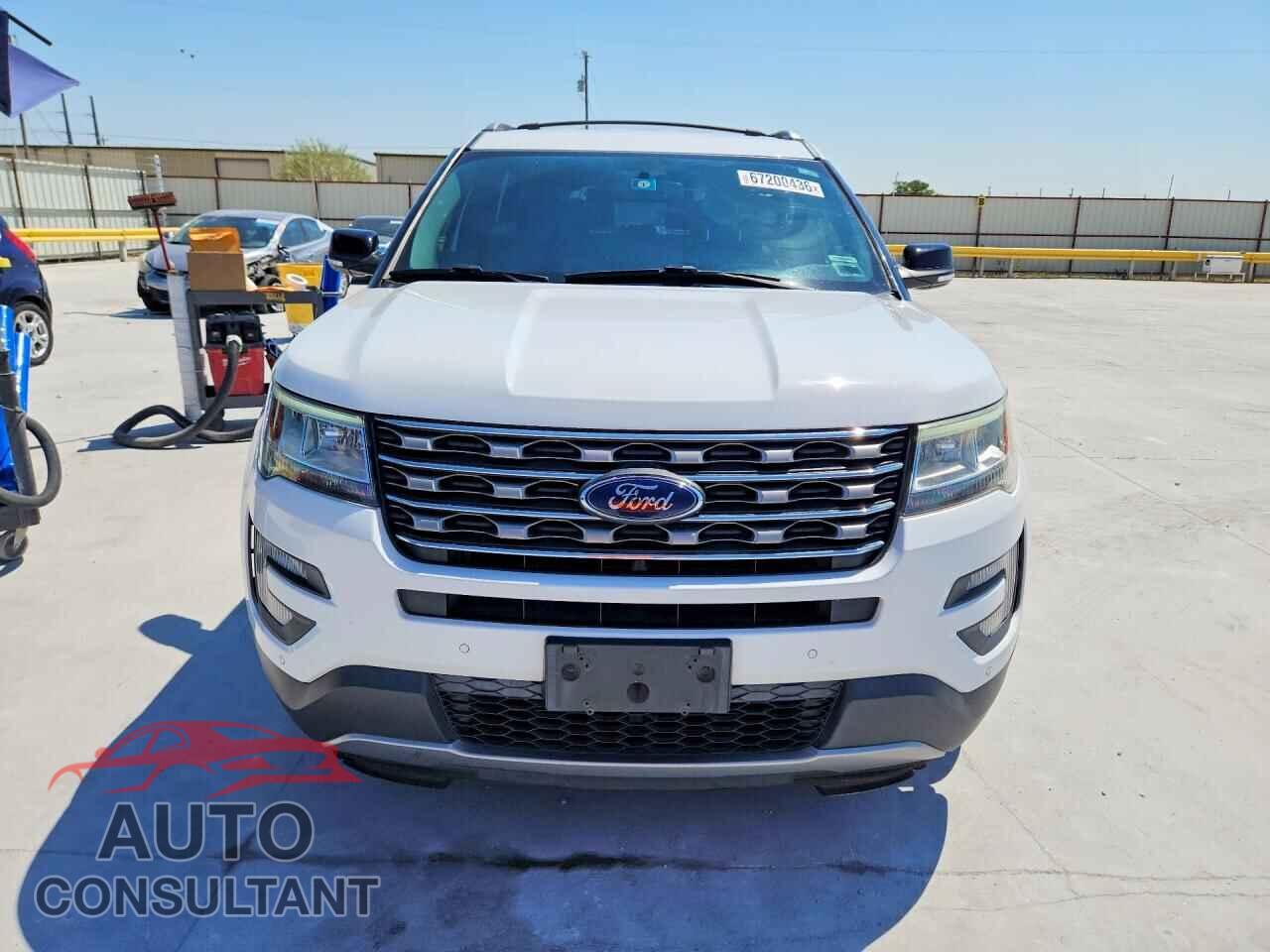 FORD EXPLORER 2017 - 1FM5K7D82HGC46703