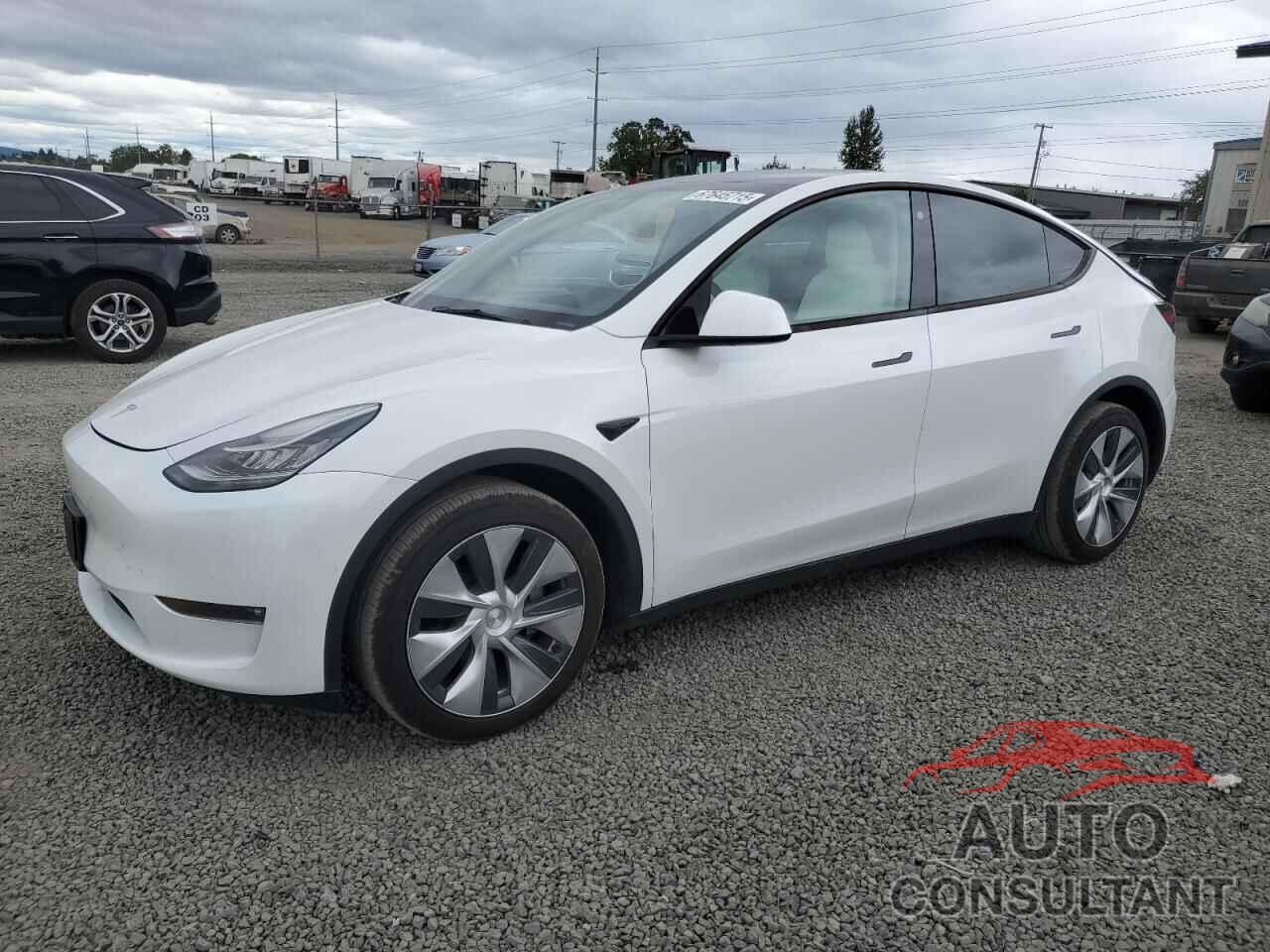 TESLA MODEL Y 2022 - 7SAYGDEE5NF404417