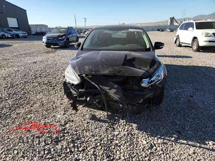 FORD FOCUS 2016 - 1FADP3F25GL306214