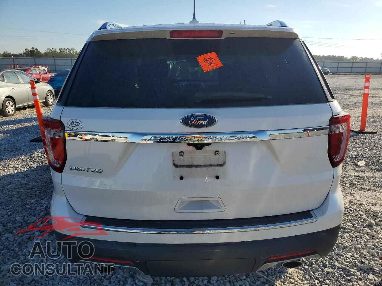 FORD EXPLORER 2018 - 1FM5K7F89JGB15237