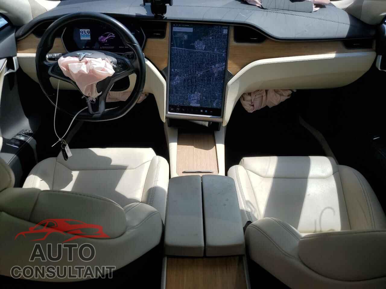 TESLA MODEL S 2018 - 5YJSA1E20JF260245