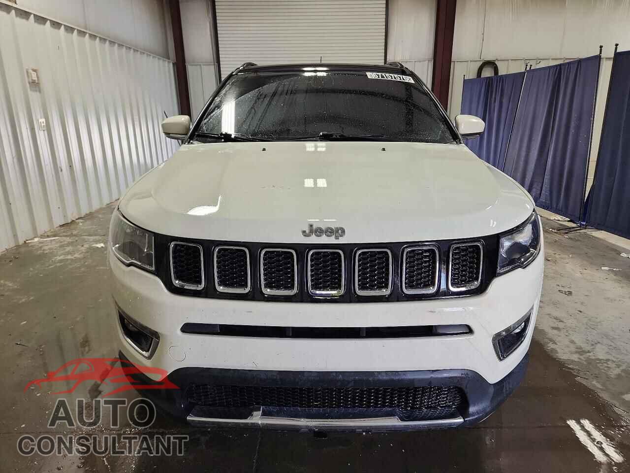 JEEP COMPASS 2020 - 3C4NJDCB7LT131957
