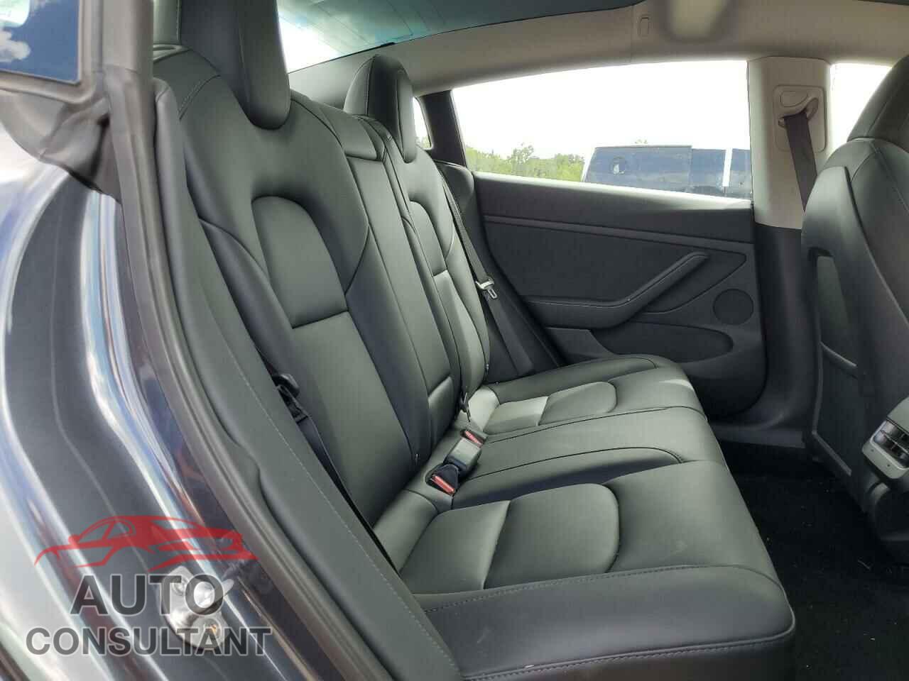 TESLA MODEL 3 2022 - 5YJ3E1EA1NF316618