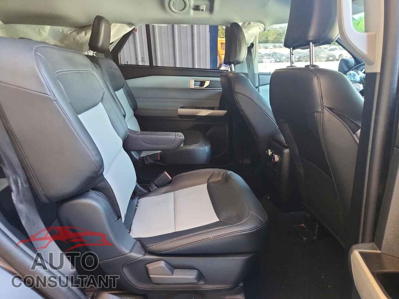 FORD EXPLORER 2023 - 1FMSK7DH0PGC31327