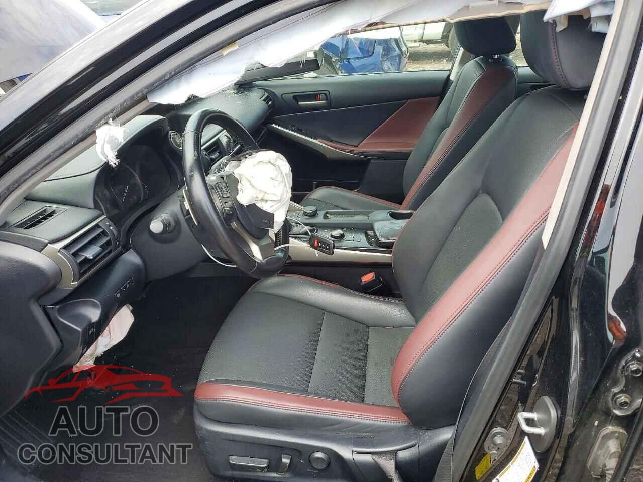 LEXUS IS 2020 - JTHAA1D23L5107004