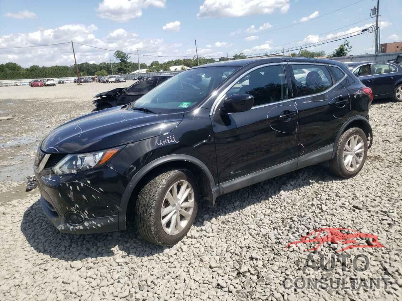 NISSAN ROGUE 2018 - JN1BJ1CR0JW285550