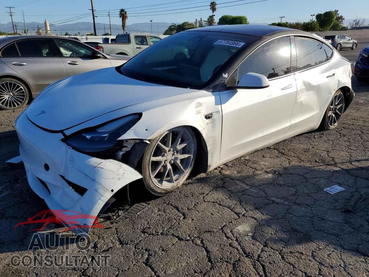 TESLA MODEL 3 2021 - 5YJ3E1EA9MF994290