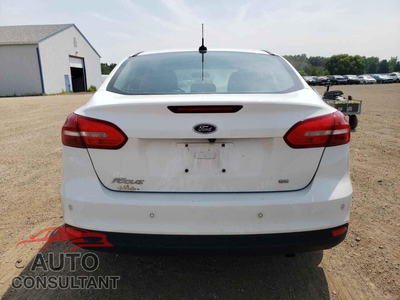 FORD FOCUS 2016 - 1FADP3F25GL299734