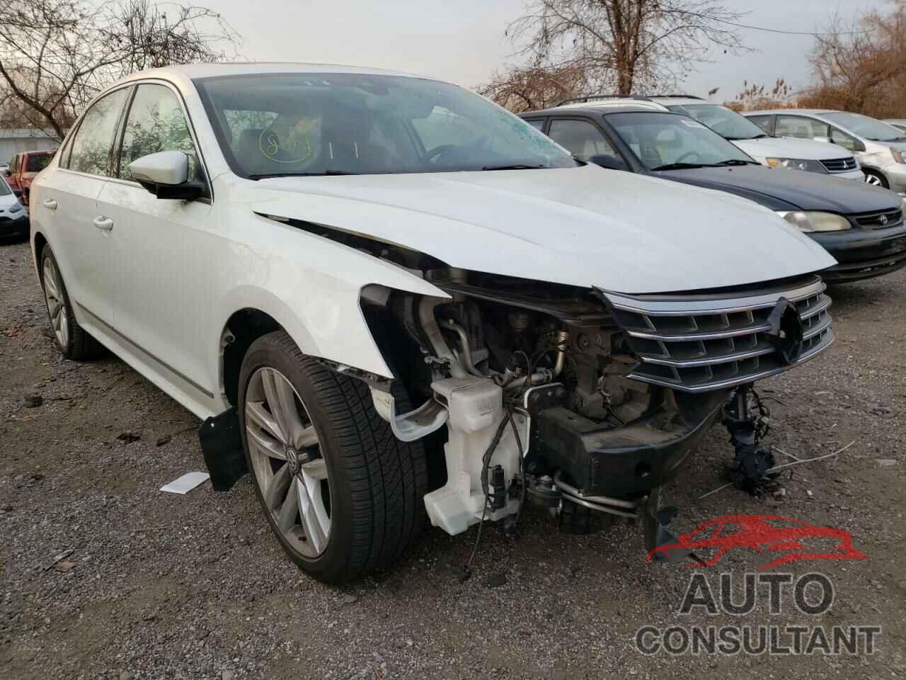 VOLKSWAGEN PASSAT 2016 - 1VWCT7A33GC028645