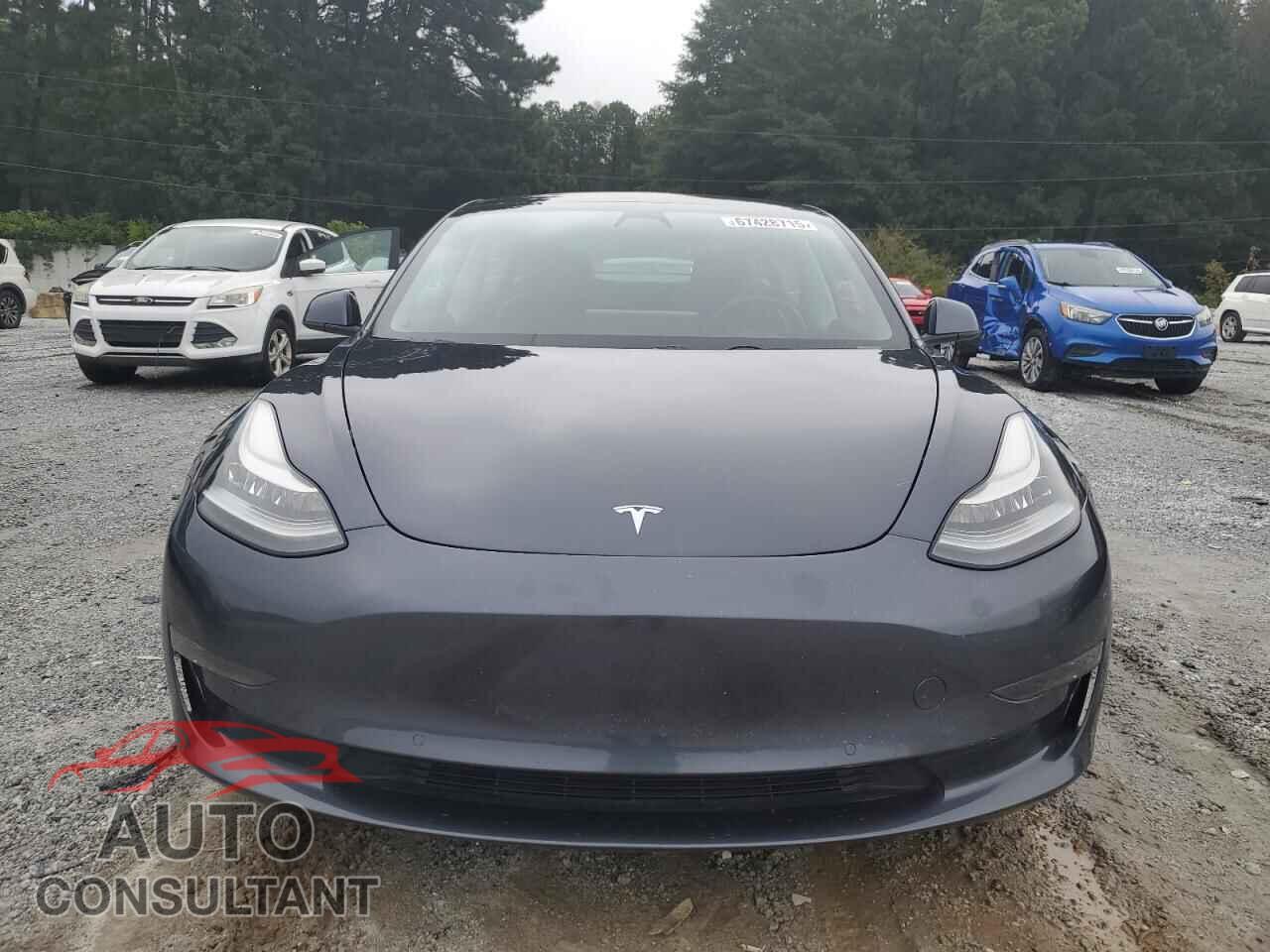 TESLA MODEL 3 2018 - 5YJ3E1EA0JF042404