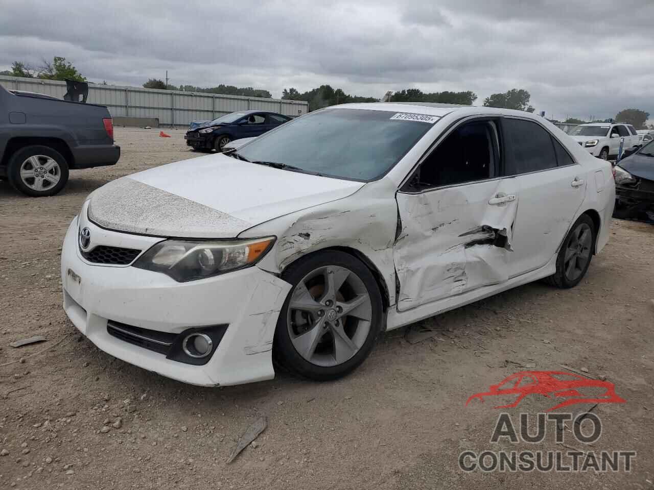 TOYOTA CAMRY 2013 - 4T1BK1FK5DU527852