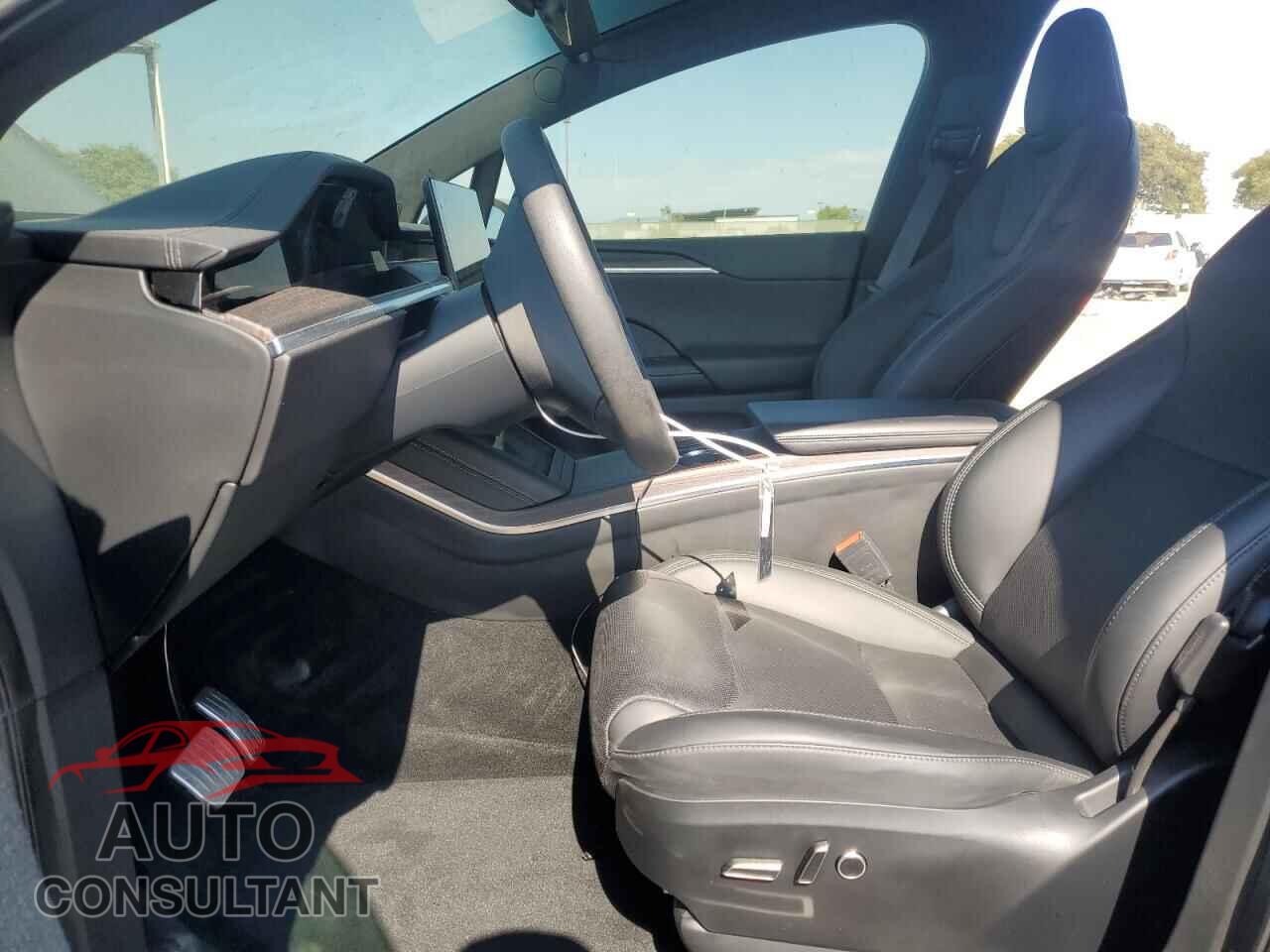 TESLA MODEL X 2024 - 7SAXCDE54RF448132