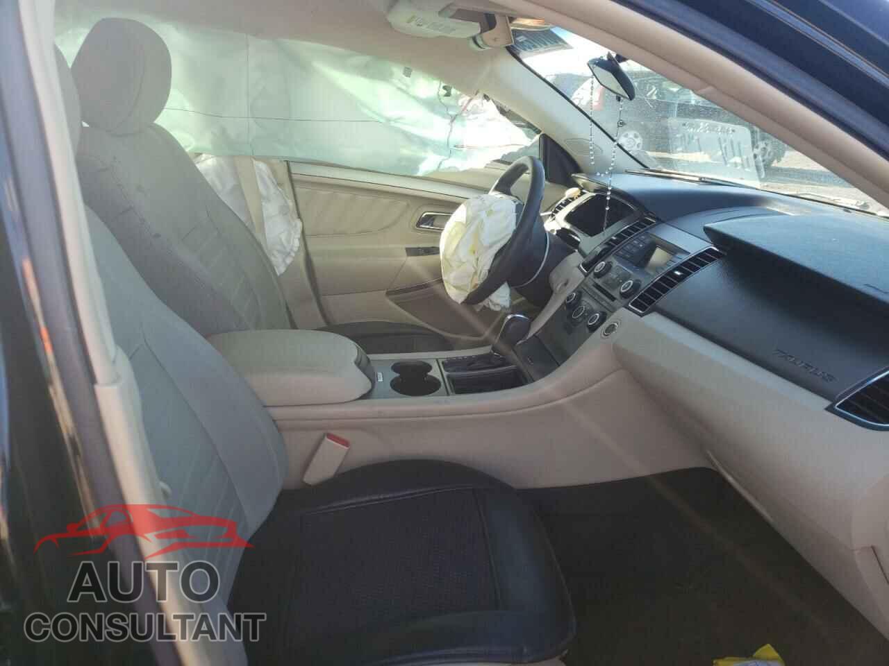 FORD TAURUS 2017 - 1FAHP2D87HG119618