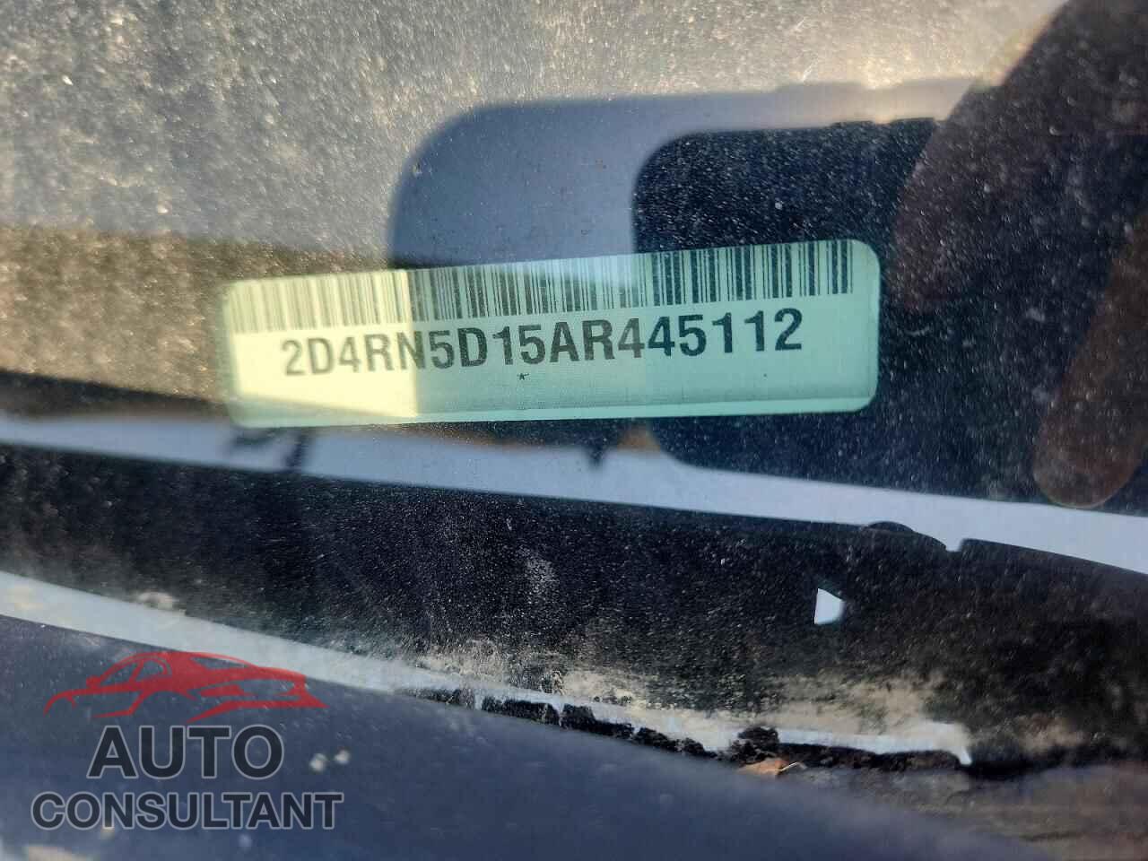 DODGE CARAVAN 2010 - 2D4RN5D15AR445112