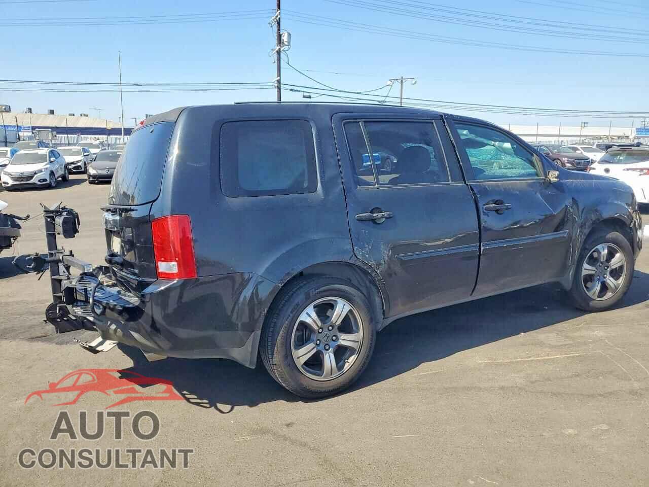 HONDA PILOT 2015 - 5FNYF3H32FB034484