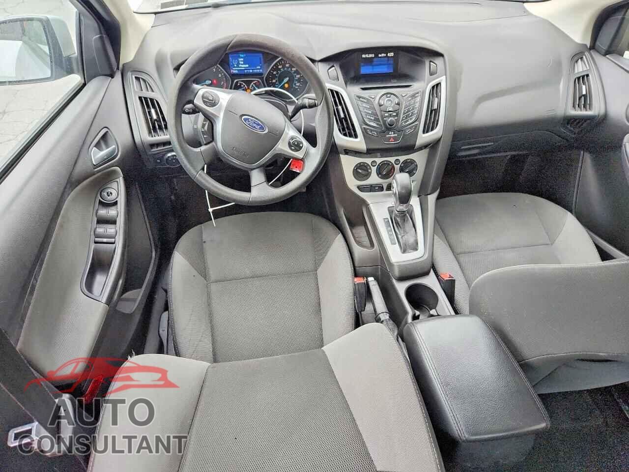 FORD FOCUS 2014 - 1FADP3F23EL106199